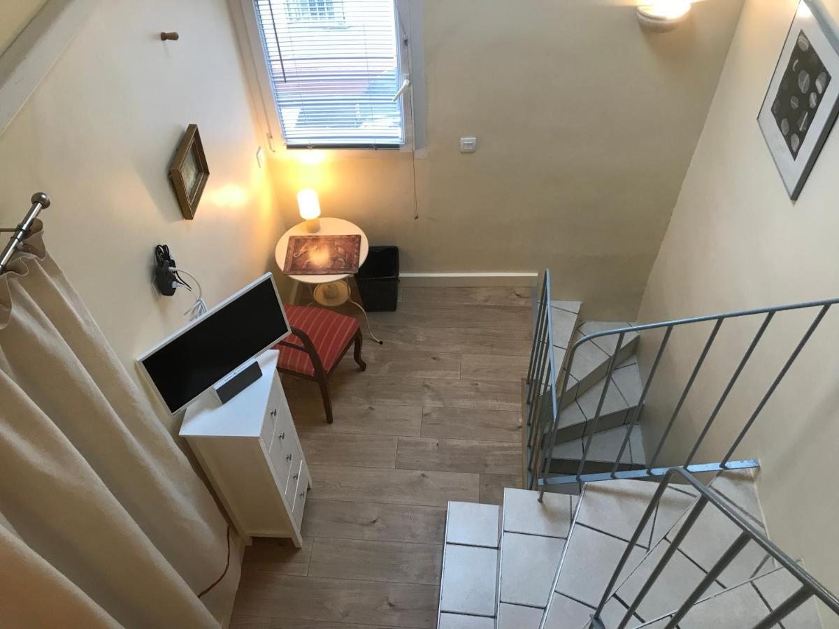 Simone'S Tiny House Apartment Монпелие Екстериор снимка