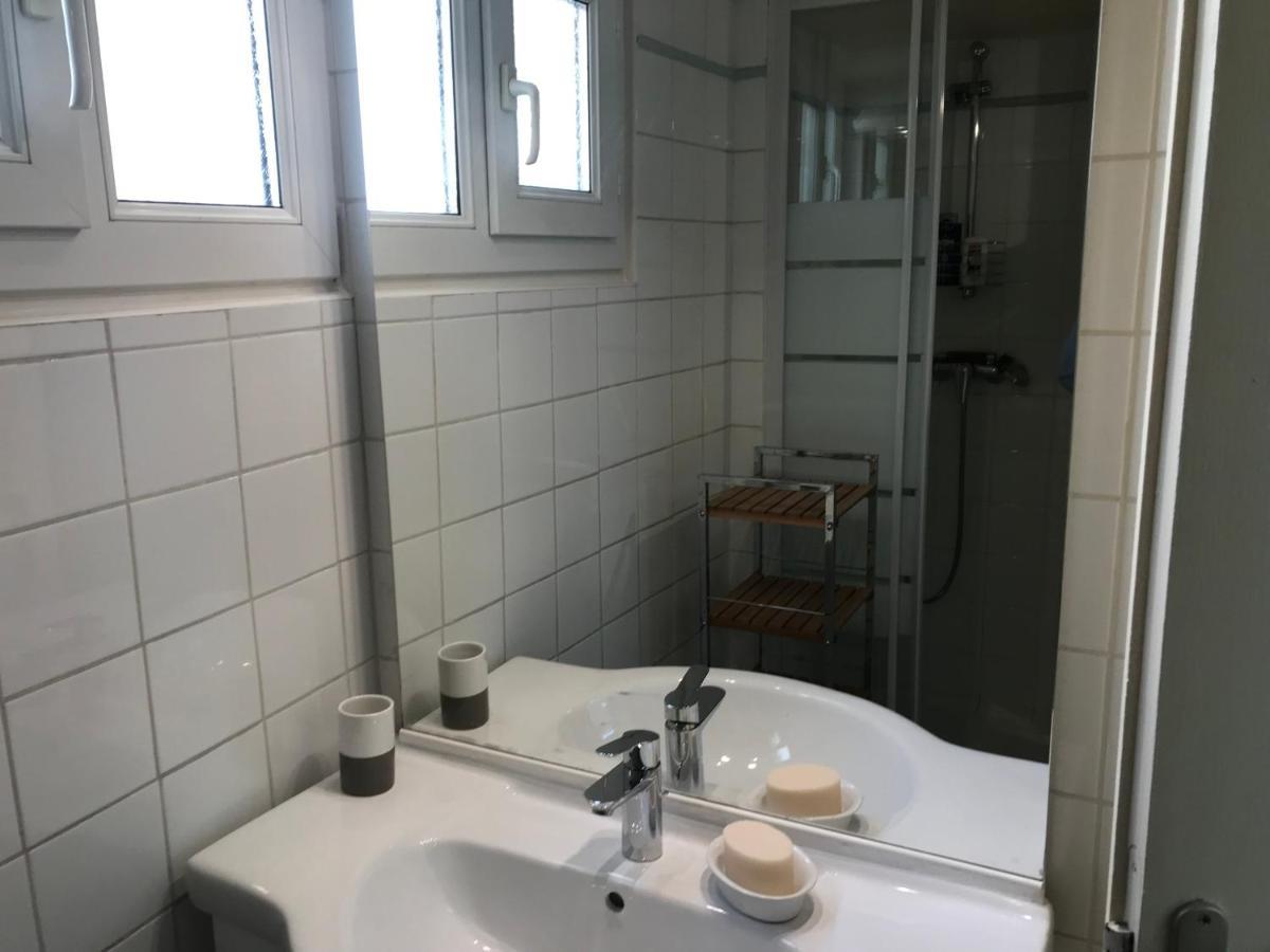 Simone'S Tiny House Apartment Монпелие Екстериор снимка